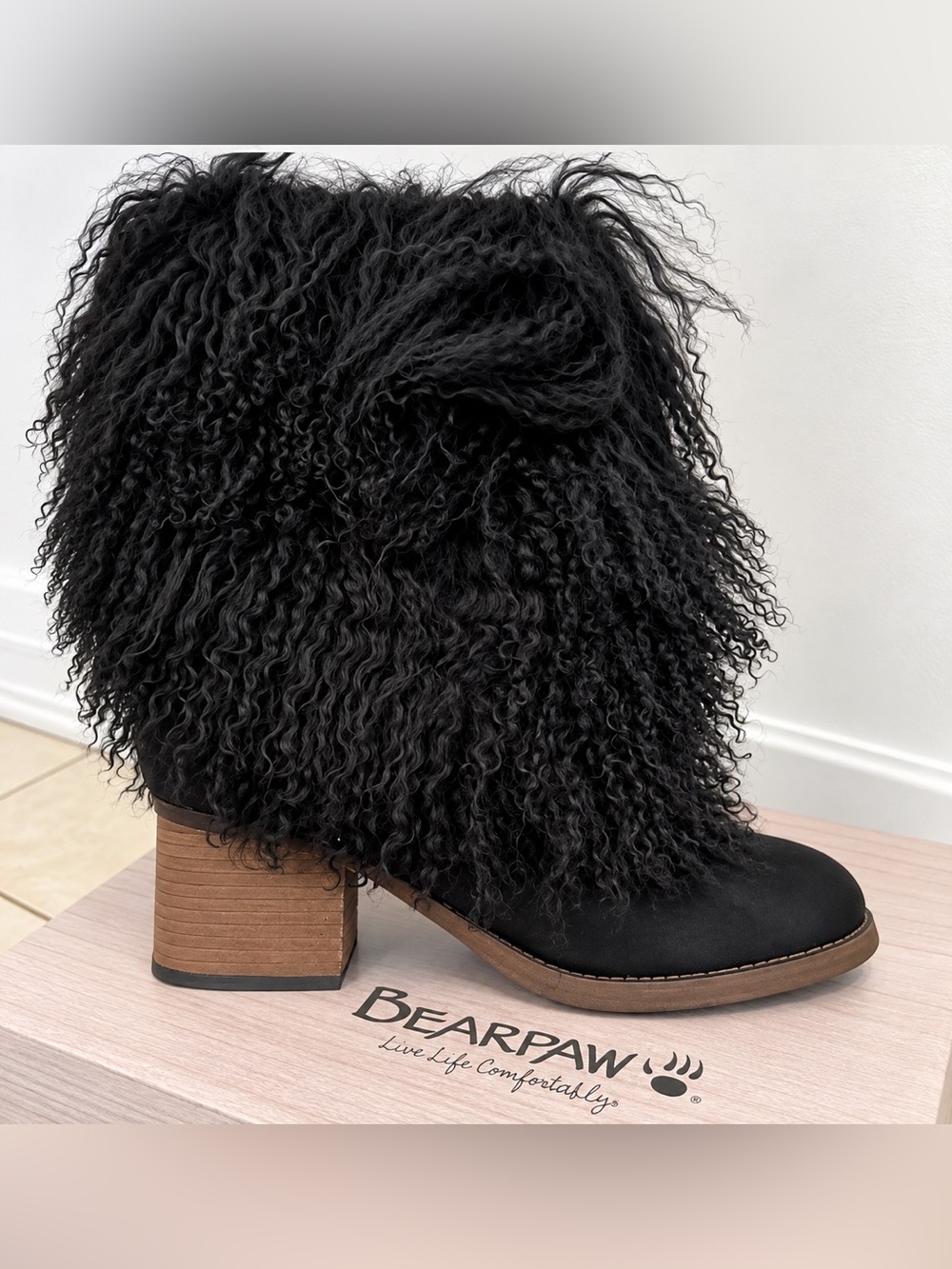 Bearpaw - Women's Botica Winter Shoes Black new